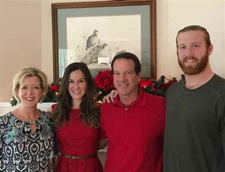 Know About Hayden Hurst; Age, Dating, Stats, Contract, Net Worth