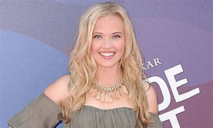 Know About Lauren Taylor; Age, Model, Instagram, Height, Dating