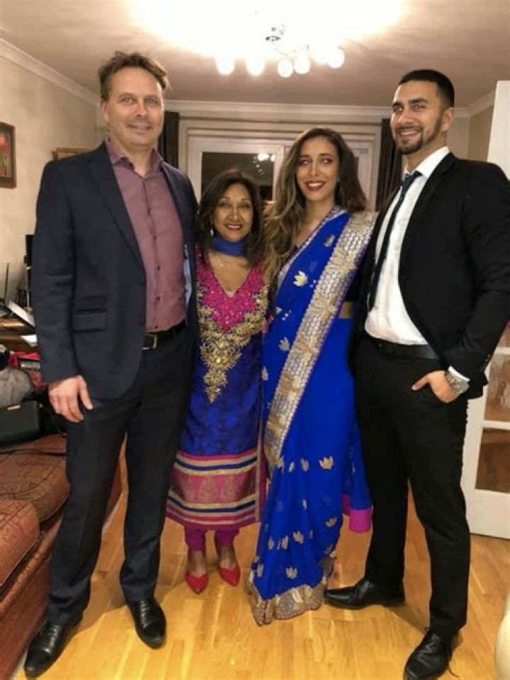 Lochan Nowacki Love Island Age, Height, Ethnicity, Nationality